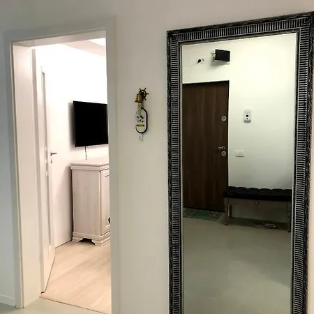Apartament Blue Mamaia Nord *
